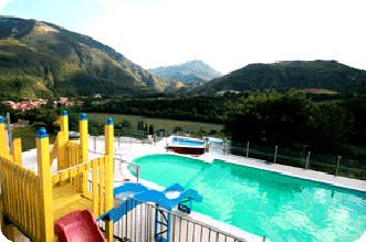 Agriturismo Il Falco Nelle Marche Agriturismo Con Piscina